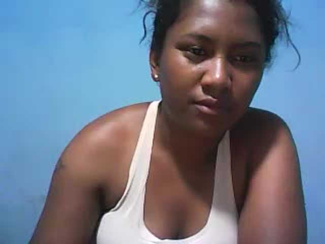 Live sex webcam photo for mybigass15 #240903066