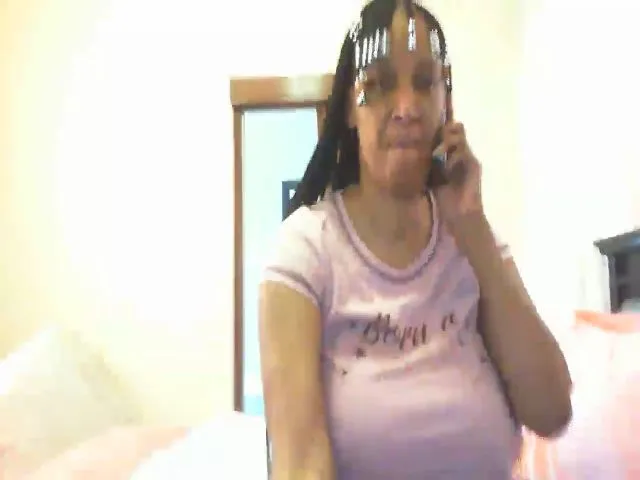 Live sex webcam photo for Booby69x #254102285