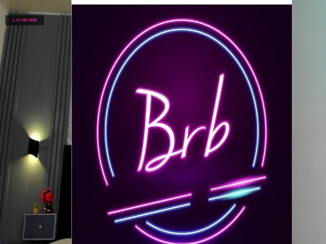 Live sex webcam photo for MarieBass #256996775