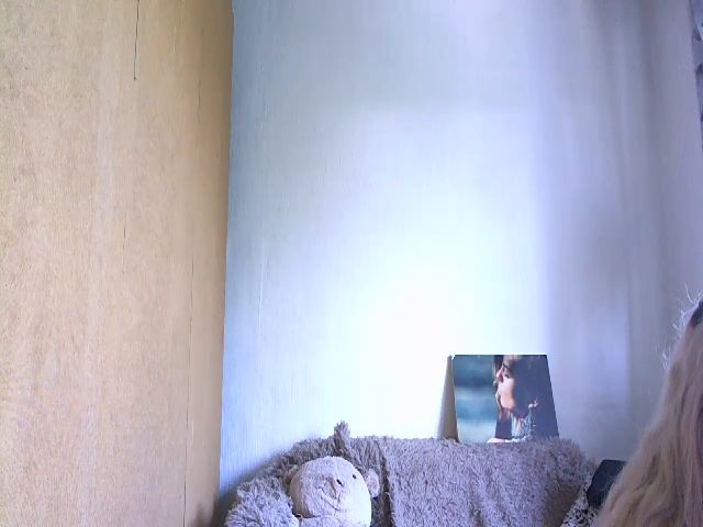 Live sex webcam photo for Sexy_Blondy_ #256196626