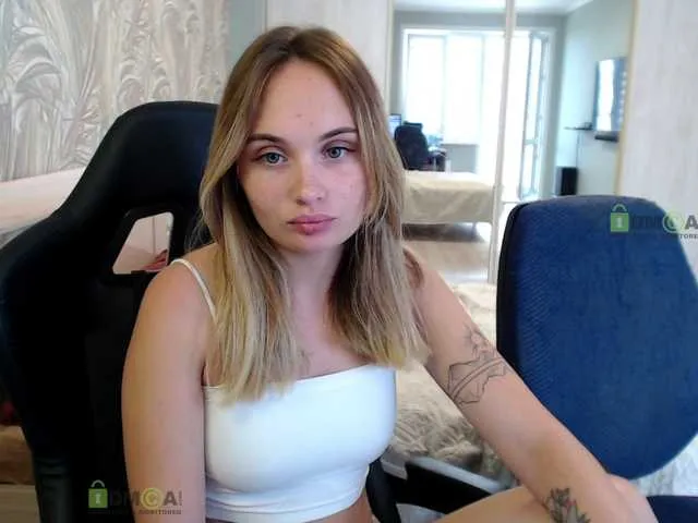 Live sex webcam photo for Sunny-Girl1 #287959944