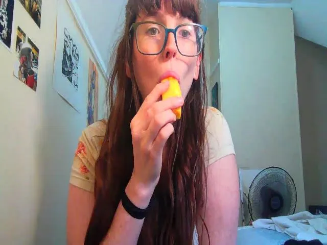 Live sex webcam photo for Ginger_secret #253543999