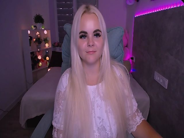 Live sex webcam photo for Jenni__fer #259577318