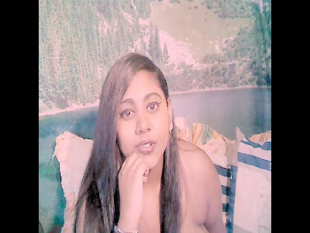 Live sex webcam photo for indianruby99 #255428020