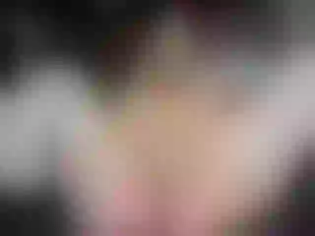 Live sex webcam photo for JenniferLuvv #261924104
