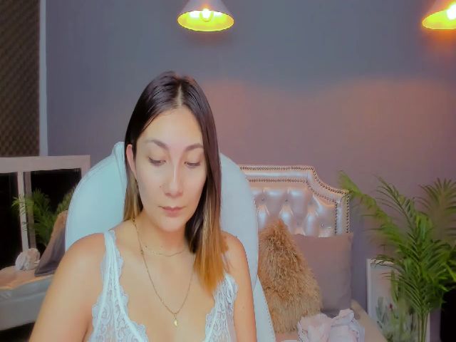 Live sex webcam photo for Emyconner #256857347