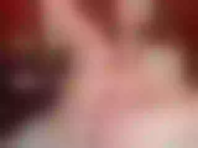 Live sex webcam photo for WildestKitten #256478035
