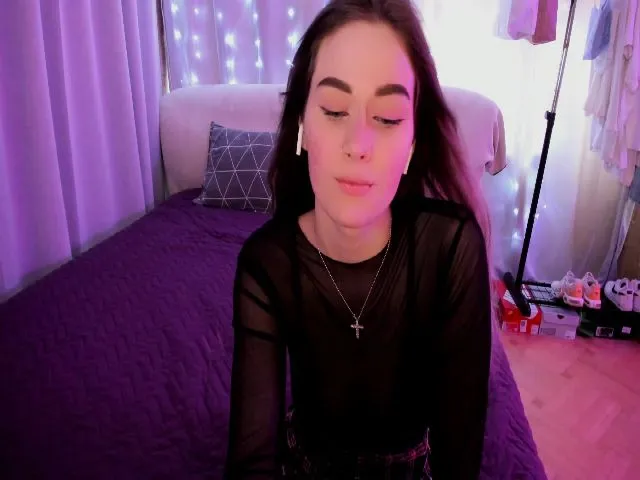 Live sex webcam photo for Annett19 #253026977