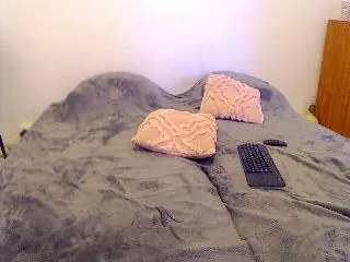 Live sex webcam photo for AliceBiggAss #251840573