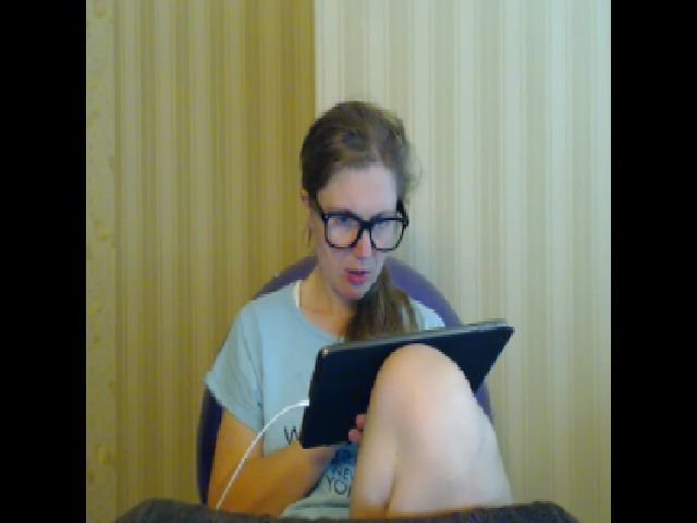 Live sex webcam photo for A_Girlie #259922815