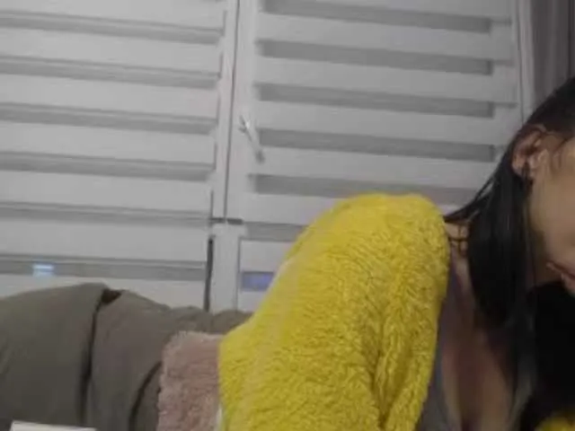 Live sex webcam photo for cleophee #287942074