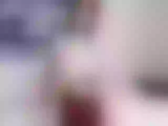 Live sex webcam photo for MissLilie #253613355