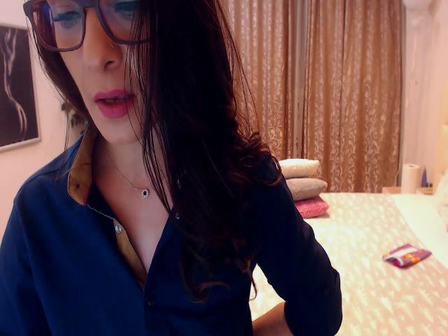 Live sex webcam photo for AlishaPacari #256079511