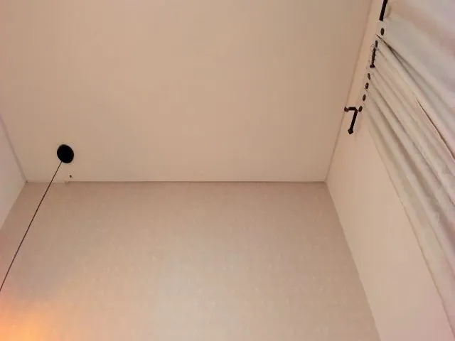 Live sex webcam photo for Kimberly69_ #264838622