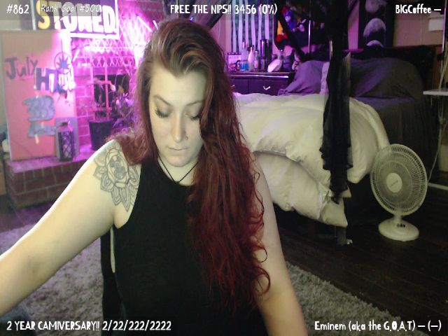 Live sex webcam photo for CherryBanks #254531770