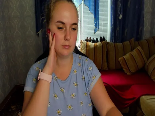 Live sex webcam photo for MaryKent #263610388