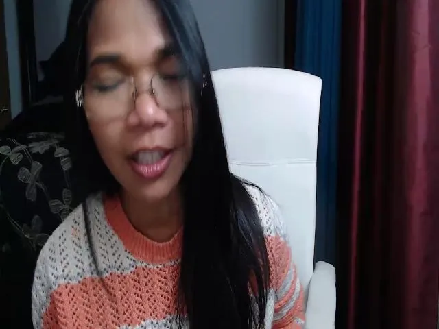 Live sex webcam photo for Littlekai2021 #254415410