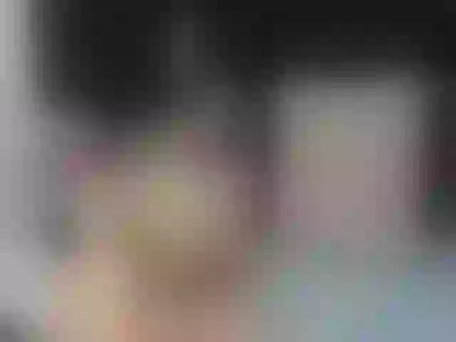 Live sex webcam photo for YoursLauren #253055395