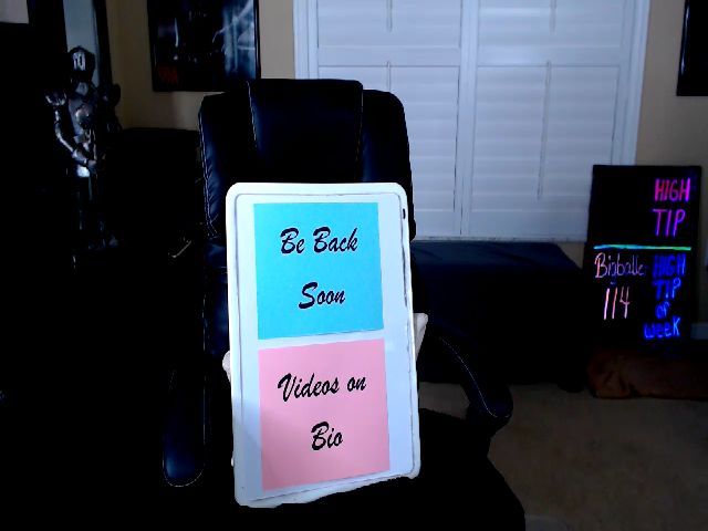 Live sex webcam photo for SummerKnightz #255789319