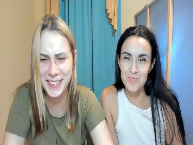 Live sex webcam photo for PolliMilk #252443876