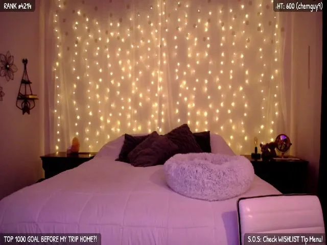 Live sex webcam photo for ItsMar #265313819