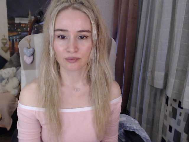 Live sex webcam photo for xyliganka777 #241938610