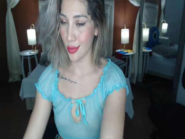 Live sex webcam photo for Vicky_Guzman #257001492