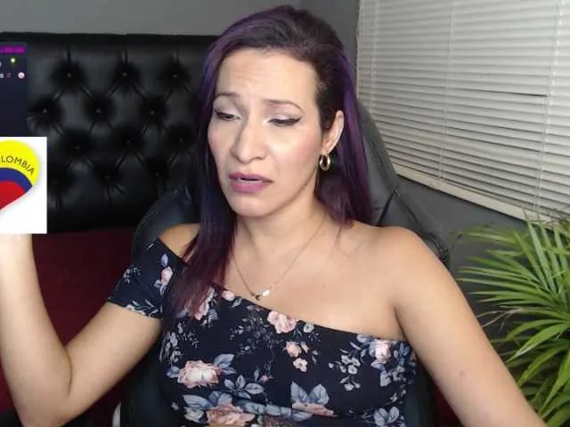 Live sex webcam photo for INFERNALSEXX #242495970
