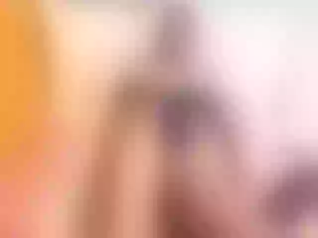 Live sex webcam photo for Sweetnozie #261257492