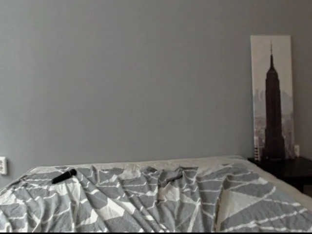 Live sex webcam photo for LittleRrebel #254115237