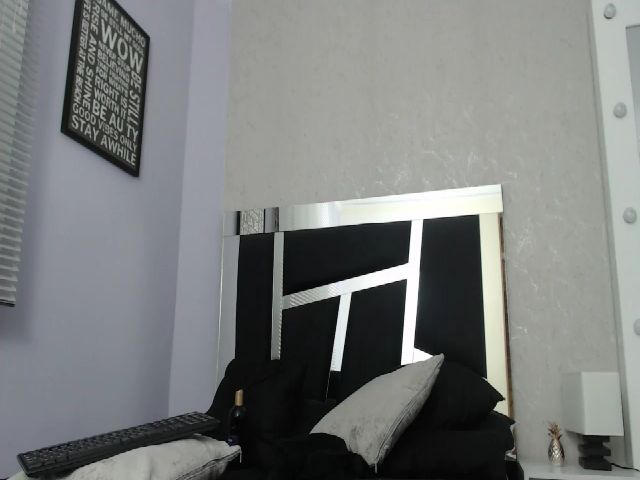 Live sex webcam photo for Pythonissa97 #252271726