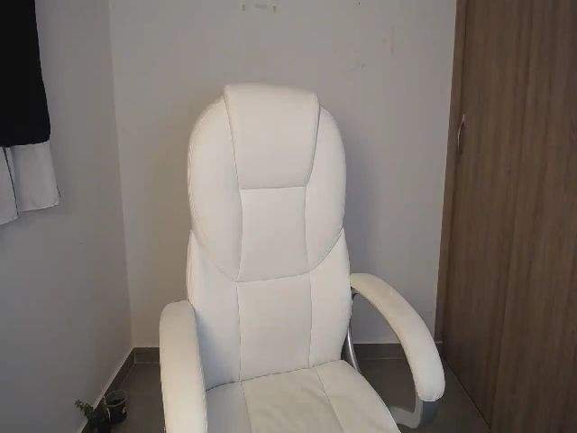 Live sex webcam photo for Littlelisa__ #253253952