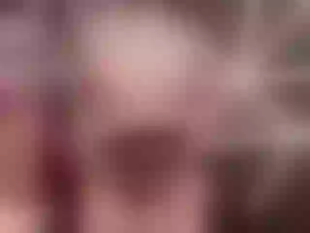 Live sex webcam photo for Sun-kissed1 #243342164