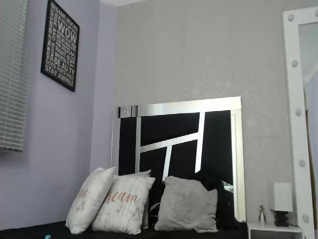 Live sex webcam photo for Pythonissa97 #253172329