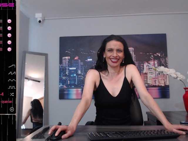 Live sex webcam photo for morganaswan #251174807