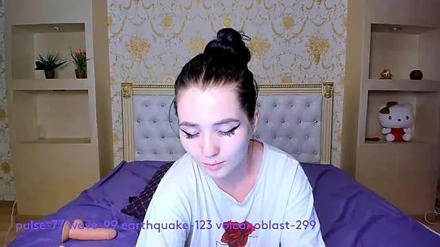 Live sex webcam photo for Saimy_ko #244298002