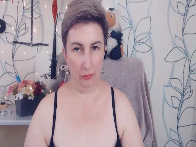 Live sex webcam photo for DepravedMadam #255580566
