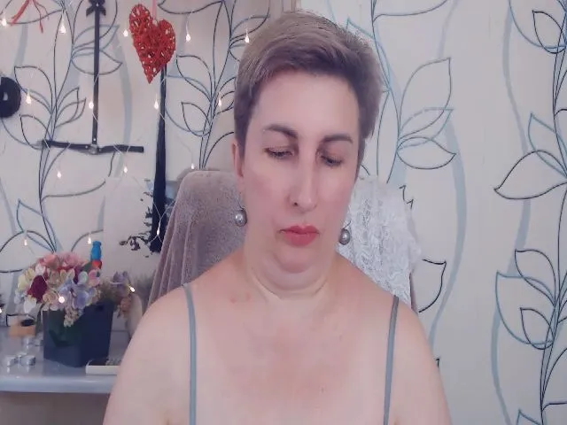 Live sex webcam photo for DepravedMadam #261328034