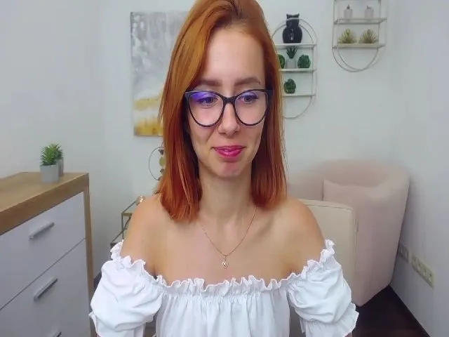 Live sex webcam photo for MircellaGrey #255800059