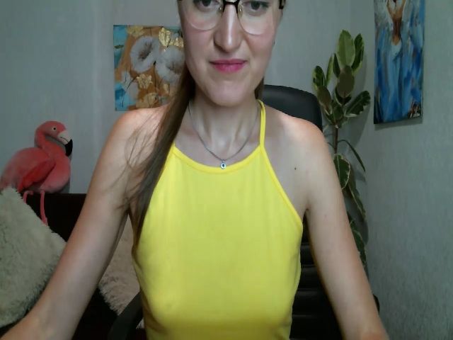 Live sex webcam photo for CuteTinaRose #258798297