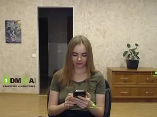 Live sex webcam photo for z-----------z #240551226