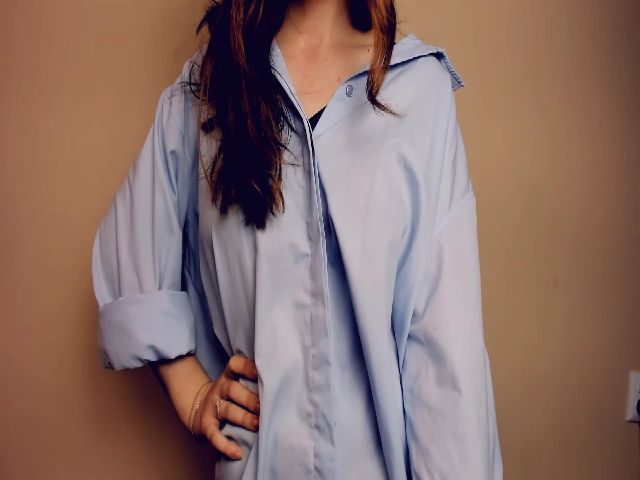 Live sex webcam photo for VellaB #256203320