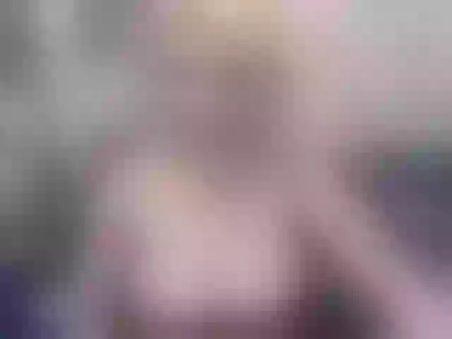 Live sex webcam photo for moniqdiamond #240925491