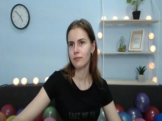 Live sex webcam photo for MollyTravis #252625333