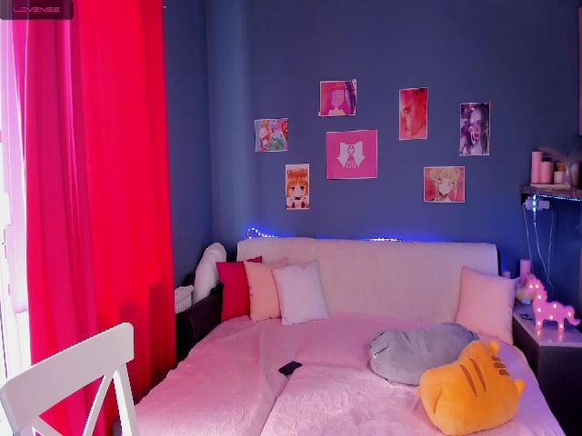 Live sex webcam photo for Milly_Saint #255832928