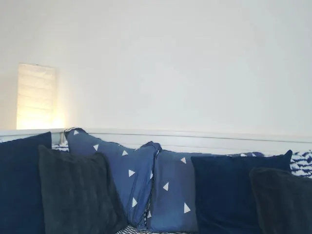 Live sex webcam photo for EveGoddes #263010180