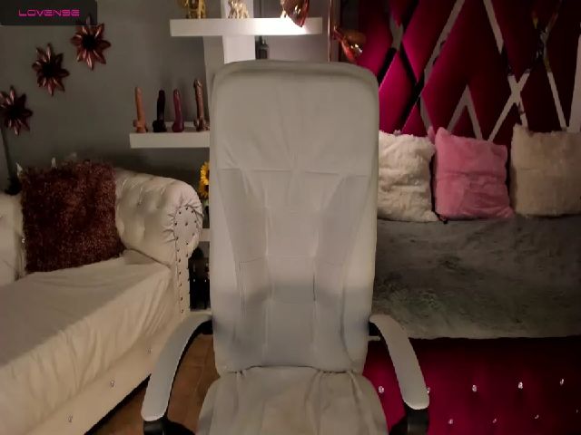 Live sex webcam photo for Abril_wow #257997390