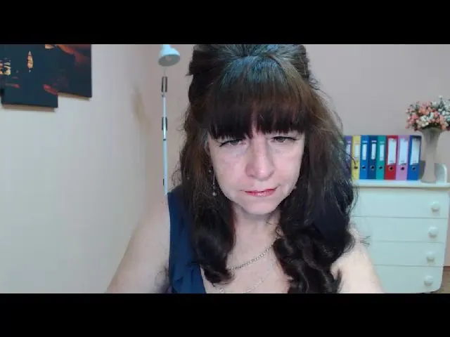 Live sex webcam photo for Nina_Chat_ #255604198
