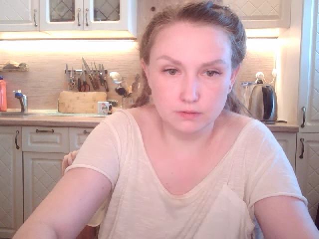 Live sex webcam photo for JaneGrey111 #253004548