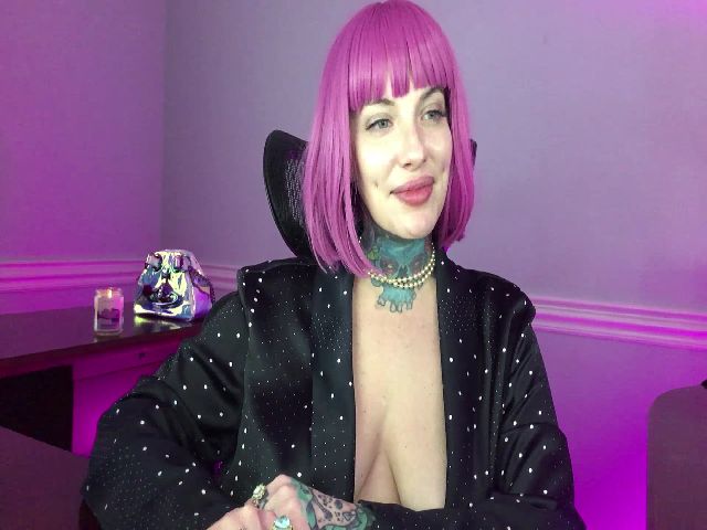 Live sex webcam photo for Kxtiemccxnn #260838813